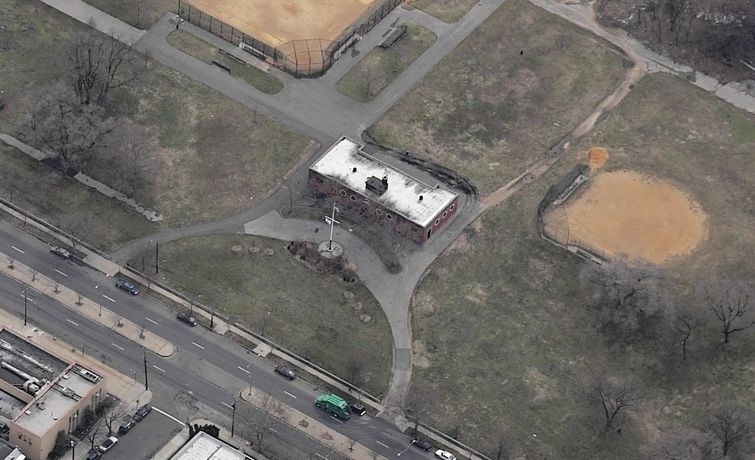 Canarsie: seaview av - e 88th st